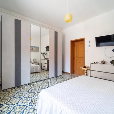 La Casa Di Pireess شقة *